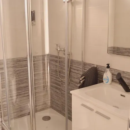 Casa Reni - 5 Bedroom With Private Pool Villa